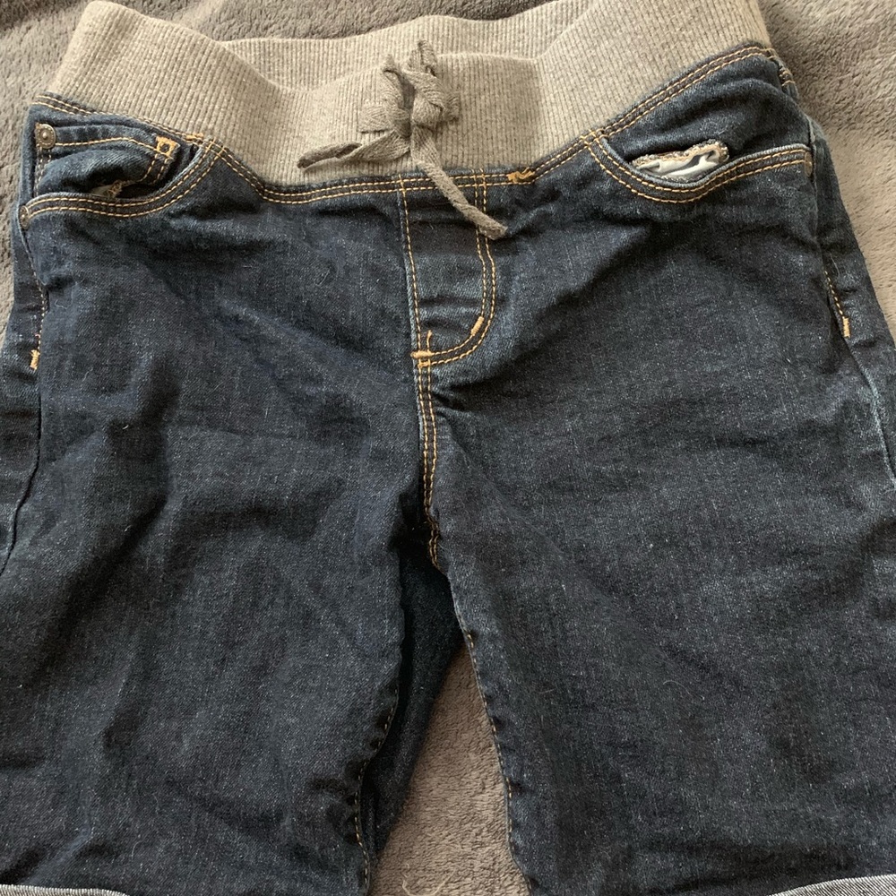Girls dark wash blue jean shorts